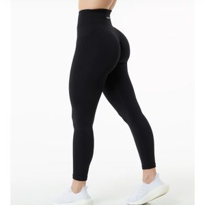 Alphalete Ozone Leggings